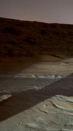 x NB2LD7KXbKGYZR.jpg