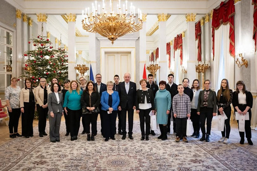 600310536 122264385212239180 6515198543124346211 n.jpg?stp=dst jpg p180x540 tt6& nc cat=104&ccb=1 7&.jpg