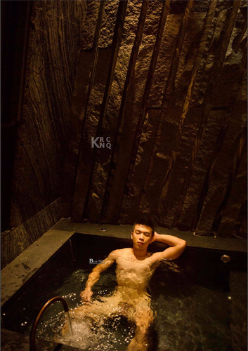 BlueMen No.118 – 062.png