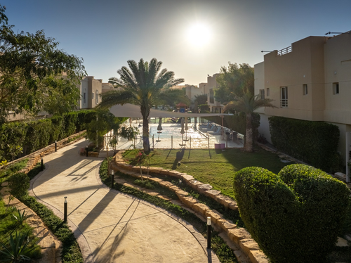 Book Luxury Riyadh Compounds.png