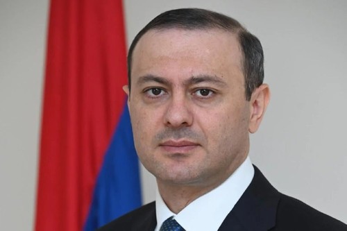 YhD1C4 Whio3C4CHyyZFwmUKBC0I1UJF6ymKeH049uEjtfGau4EhBNDWsBWqfIRTYJtmJ1h4ozH16YTPVPcKp60Sgk3Qv9mGSnwh.jpg