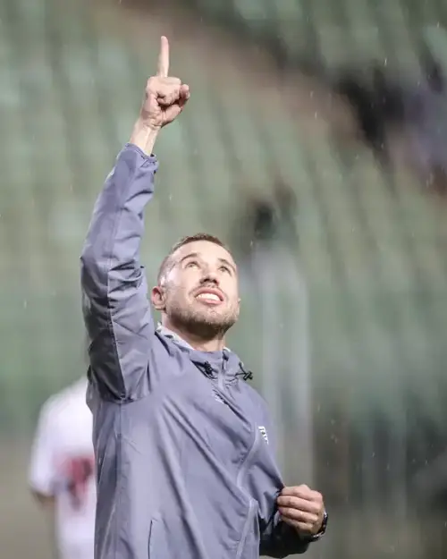 Allan Barcellos se destaca no São Paulo e atrai sondagens de clube profissional, confirmam fontes