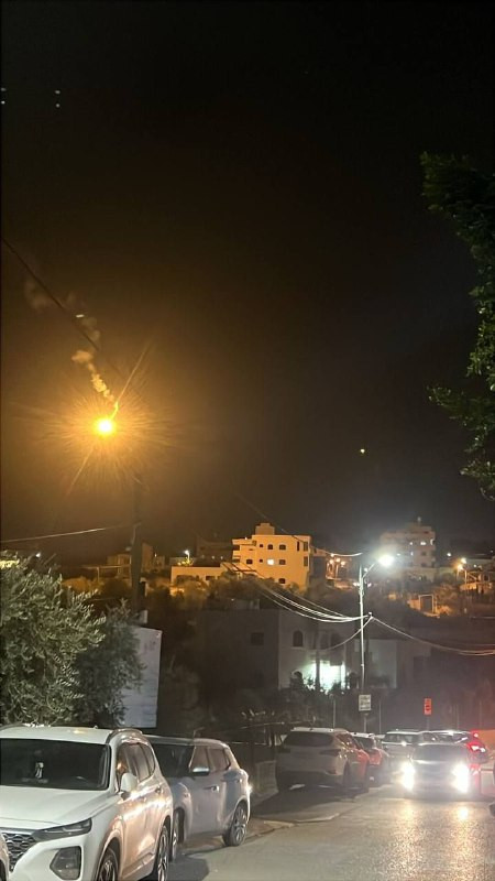 مصادر محلية : اقتحام قرية رأس كركر غرب رام الله من عدة جهات وتطلق قنابل الإنارة والصوت ....