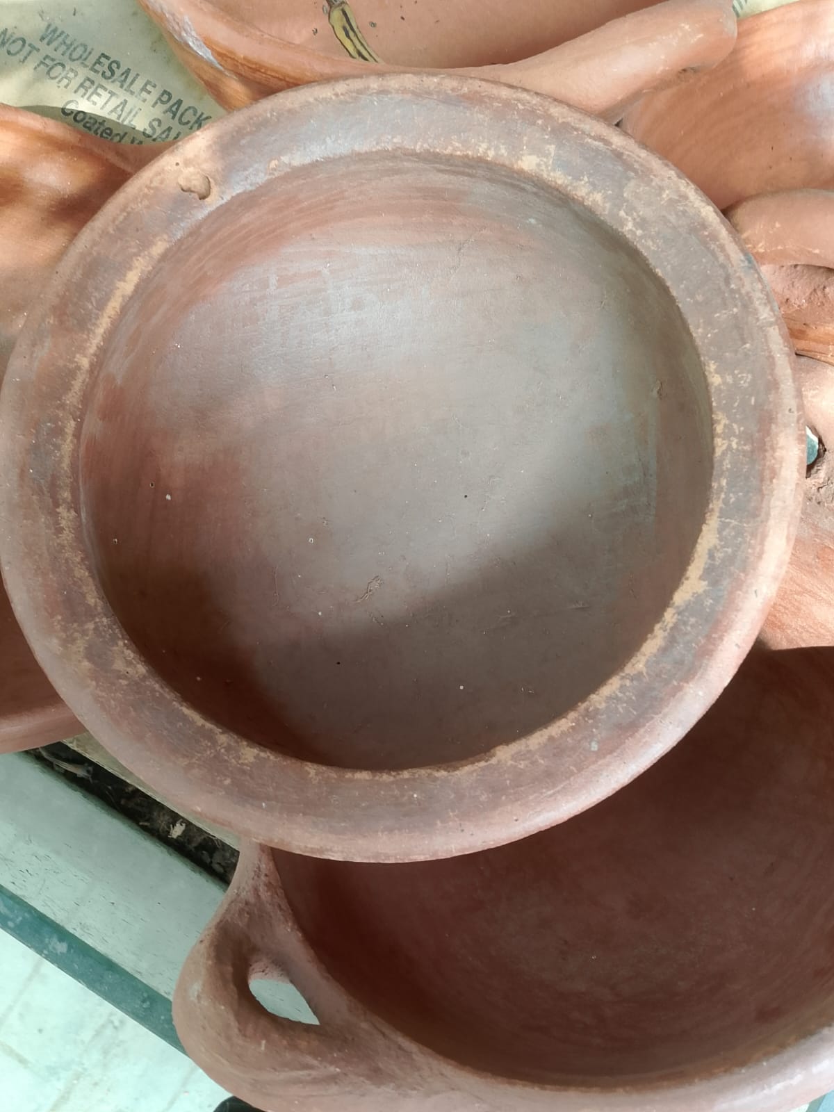 Manchatti clay curry pots small size (without seasoning)