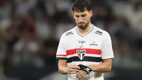 Após 9 meses, Calleri reage e vira trunfo do São Paulo