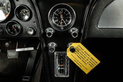 1966 Chevrolet Corvette 427425 4947 29.jpg