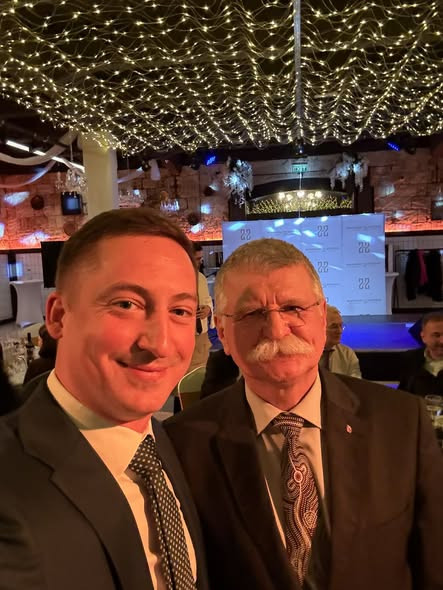 628828286 1362427019231998 2670652434886289215 n.jpg?stp=cp6 dst jpg s590x590 tt6& nc cat=109&ccb=1 .jpg