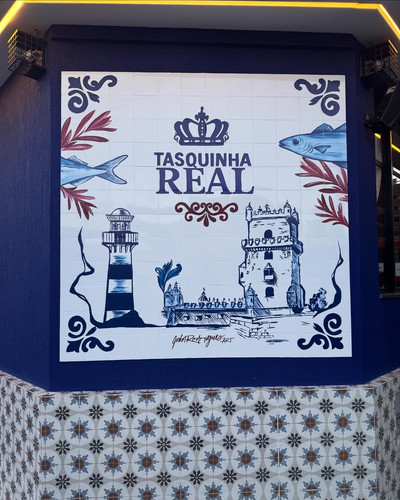 🏰 uma Breve História da Tasquinha Real 👑 O Tasquinha Real nasceu da paixão pela gastronomia po.jpg