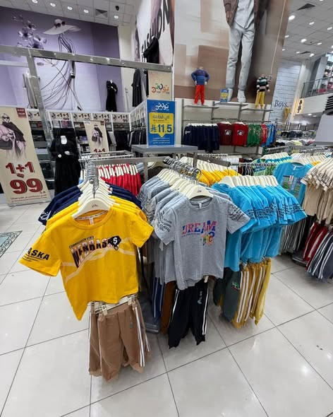 629285880 942506814974090 5059607498337681070 n.jpg?stp=dst jpg s590x590 tt6& nc cat=109&ccb=1 7& nc.jpg