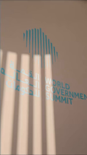 gH WWcnu2MO23pY1.jpg