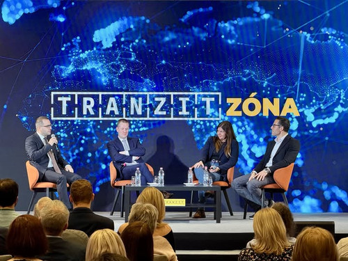 629330233 891383286808142 7799653471984846788 n.jpg?stp=cp6 dst jpg s720x720 tt6& nc cat=104&ccb=1 7.jpg