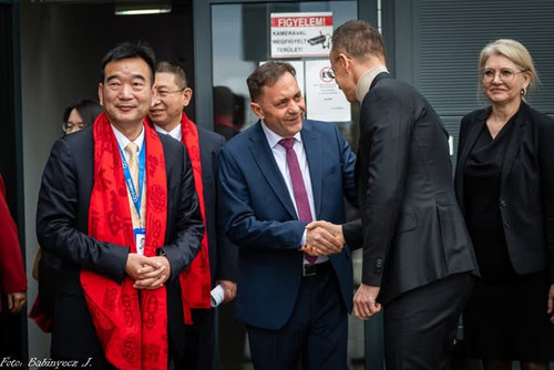 626000673 1464458311709105 6519942811504288943 n.jpg?stp=dst jpg s590x590 tt6& nc cat=107&ccb=1 7& n.jpg