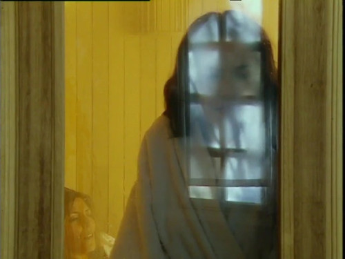 Sos mi vida Ep 76 Monica Ayos, Natalia Oreiro faint 1.jpg