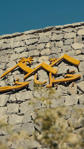 0i8fh6fwt R8po8C.jpg