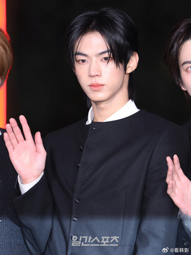 8FC5FA8D 9E2C 41AE AE90 273776DEA327.jpg