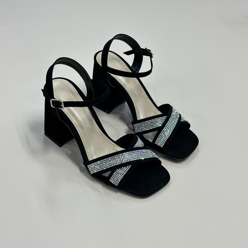 WhatsApp Image 2025 12 15 at 17.54.02.jpg