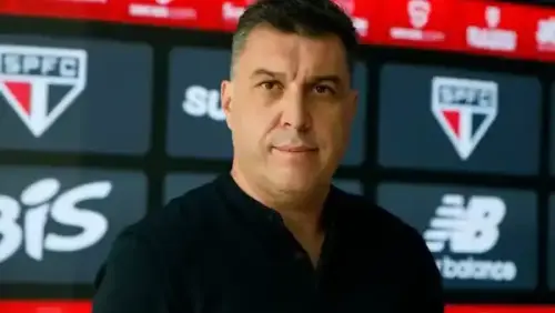 Carlomagno responde à polêmica dos camarotes do São Paulo e desafia críticos a se manifestar