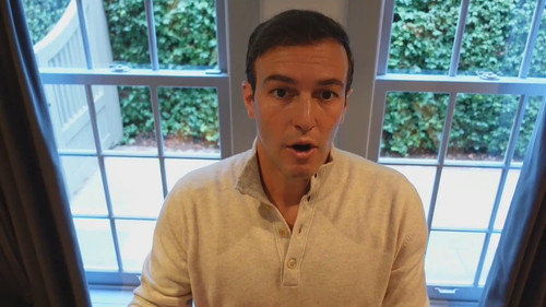 CJYa0VITYlL 4fDg.jpg