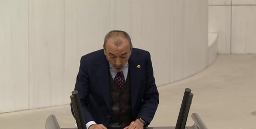 Qp MIt 8twxK5RiD.jpg