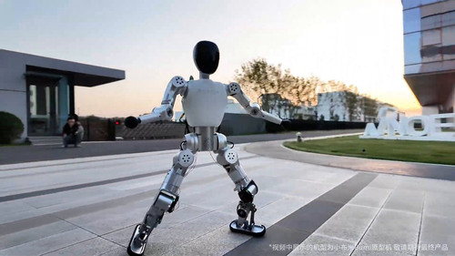 0fsTBZIKw16C0d 0.jpg