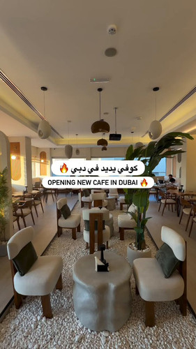 FpNqAVDBoeY3a47R.jpg