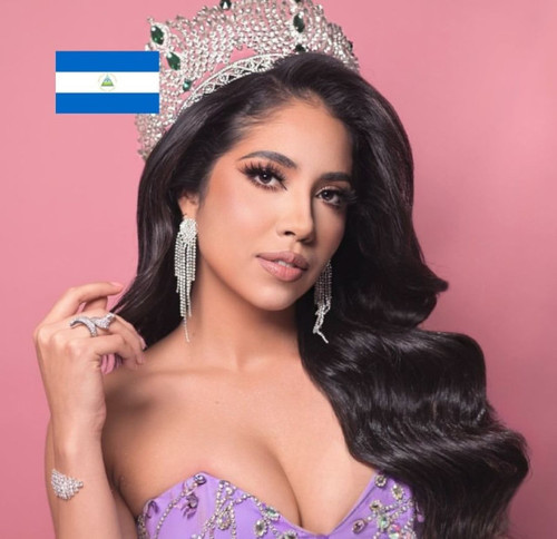 senorita nicaragua.jpg