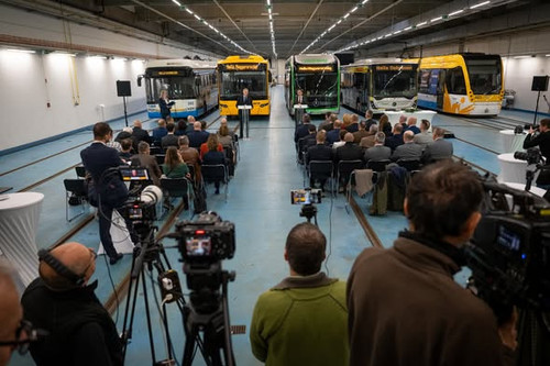 598760274 1388613552618814 2485426249391882126 n.jpg?stp=dst jpg s590x590 tt6& nc cat=100&ccb=1 7& n.jpg