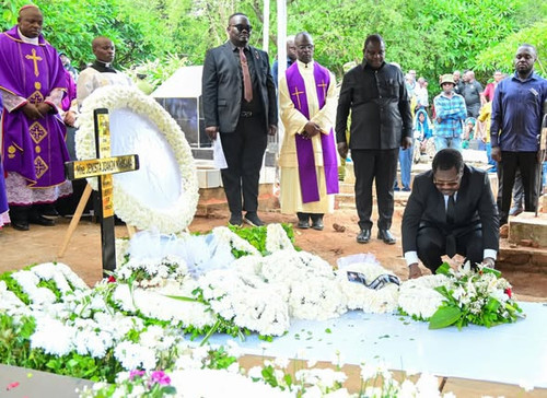 586701469 18521579179064913 578812697808139714 n.webp?stp=dst jpg s590x590 tt6& nc cat=104&ccb=1 7& .jpg