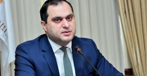 152005139741228787?url=https%3A%2F%2Fstatic.tert.am%2Fstorage%2Ffiles%2F27234 ara zohrabyan m 176146.jpg