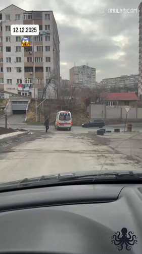 F2M 10I H aMoBQ8.jpg