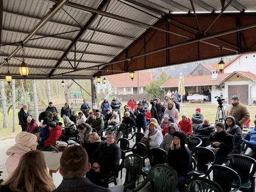 597387730 1393044778929691 1391945302182707197 n.jpg?stp=cp6 dst jpg s590x590 tt6& nc cat=101&ccb=1 .jpg