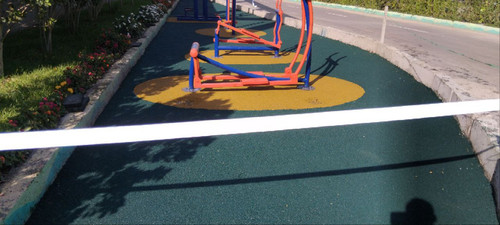 photo 5911358442805332866 y.jpg