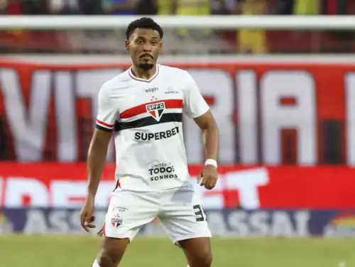 Sabino se destaca e encerra 2025 em alta, deixando expectativa pela próxima temporada no São Paulo