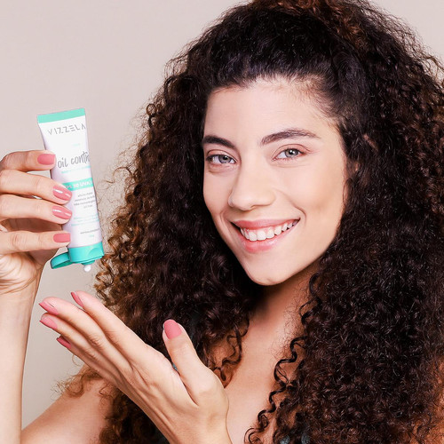 HIDRATANTE PROTETOR FPS 30 OIL CONTROL 50G VIZZELA foto 3.jpg