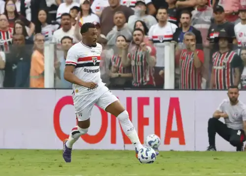 Avaliação da temporada: Sabino brilha no São Paulo e busca reconhecimento no elenco principal