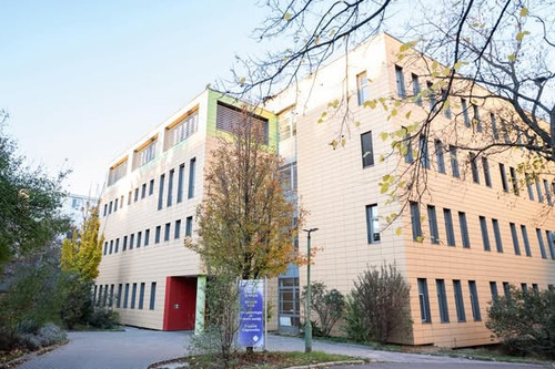 595246471 1420581249430968 4557197039421289157 n.jpg?stp=dst jpg s590x590 tt6& nc cat=100&ccb=1 7& n.jpg