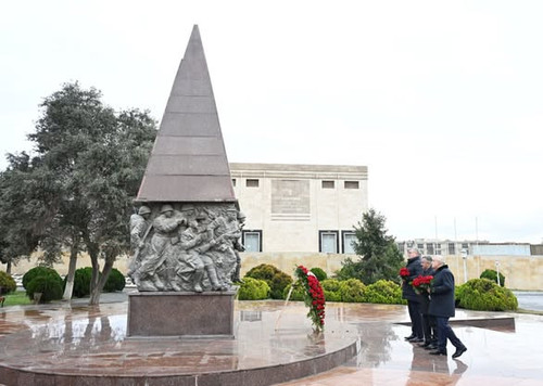 600264948 1274888777990802 5631281018990159137 n.jpg?stp=dst jpg p417x417 tt6& nc cat=109&ccb=1 7& n.jpg