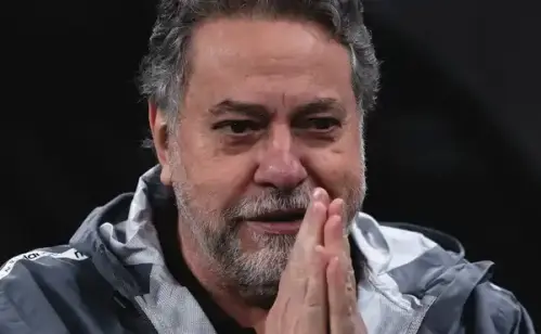 SAF no São Paulo? Casares apresenta proposta de reforma no estatuto que facilita SAF no Tricolor