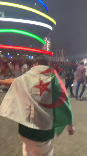 8TSrJ13mDLE qCmC.jpg