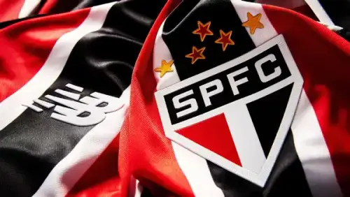 São Paulo e New Balance buscam acordo até 2032, mas impasse pode atrasar contrato milionário