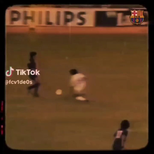 JS9V7nLXtltvmwY4.jpg
