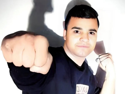 G8YejT7WEAA8fg6.jpg