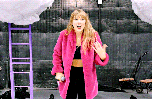 Tumblr l 249221596760315.gif