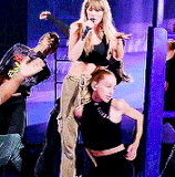 Tumblr l 296408357545820.gif