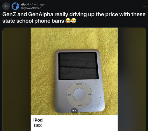 G00XBdGbwAALAmC.jpg