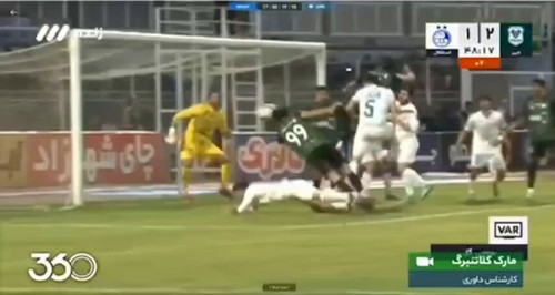 G Or94KgoMsGunqh.jpg