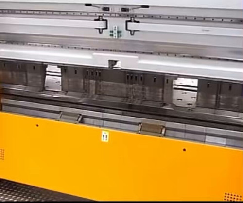 UCscX2wpLc rYXeB.jpg