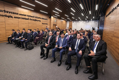 G8X 1TZXwAAkmAA.jpg