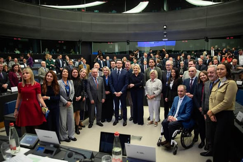 598038393 1158977729688130 8203123346047132050 n.jpg?stp=dst jpg s590x590 tt6& nc cat=106& nc cb=99b.jpg