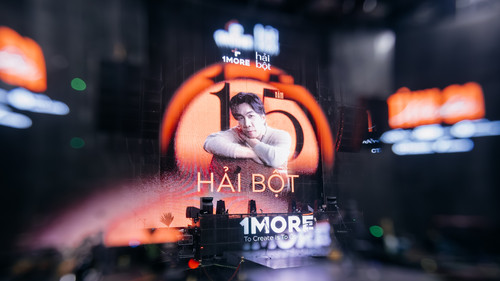 1MORÉ 1st Livestage – Hải Bột